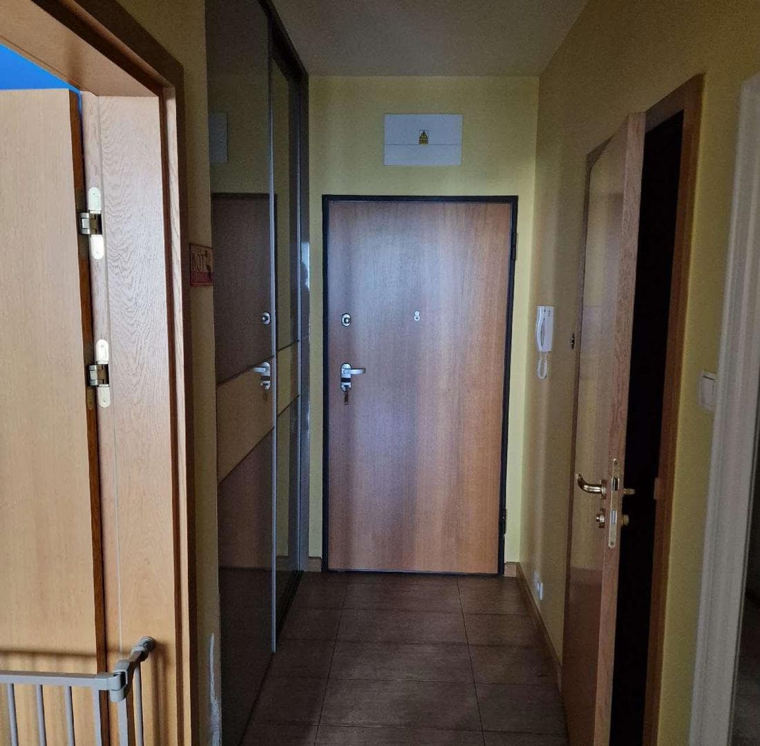 Lokal 49 m2 przy ul. Bora-Komorowskiego w Warszawie – zdjęcie 6 z 8