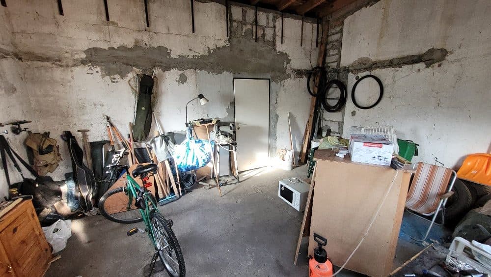 Lokal mieszkalny w domu jednorodzinnym, dwulokalowym, z pom. gospodarczym i garażowym, na działce 1069m2 – zdjęcie 10 z 12