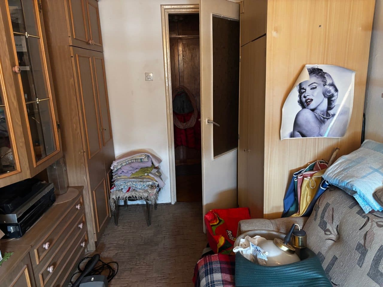 Spółdzielcze własnościowe prawo do lokalu mieszkalnego w Jabłonowie Pomorskim - 2 pokoje, kuchnia, łazienka, wc, przedpokój o pow. 42,50 m2 + piwnica 4,57 m2 – zdjęcie 10 z 14