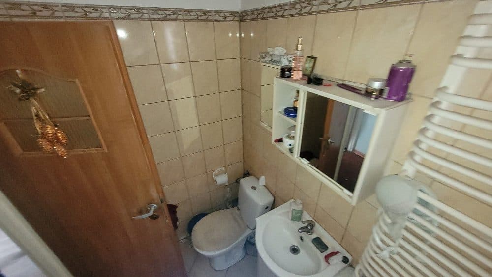Mieszkanie z pomieszczeniem gospodarczym – zdjęcie 3 z 6