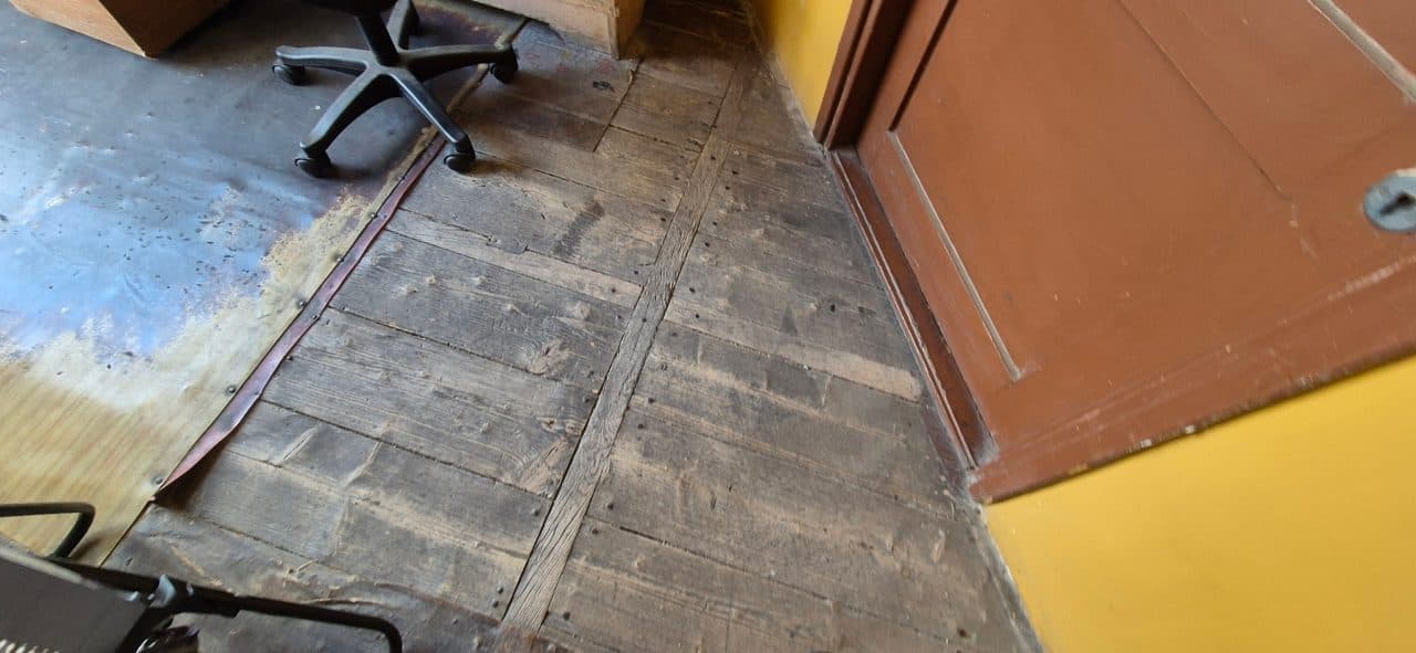 1/2 niewydzielonej części - mieszkanie 57,5 m2 ul. Dworskiego 37-700 Przemyśl – zdjęcie 3 z 10