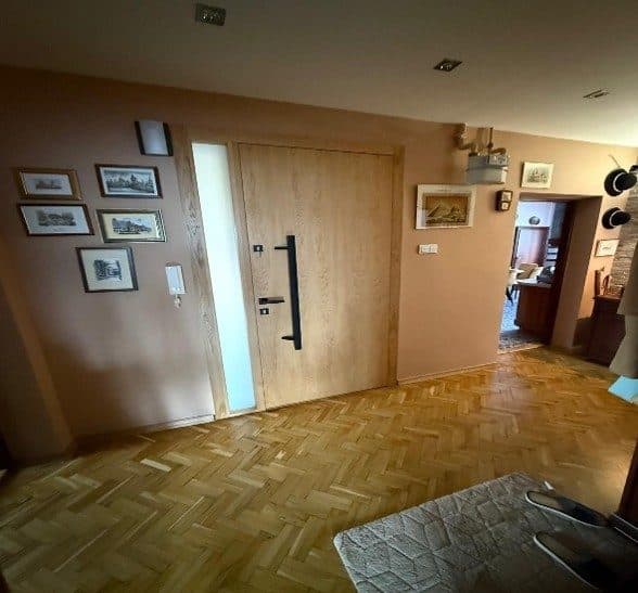 udział nr 5 w 1/2 części prawa własności lokalu stanowiącego odrębną nieruchomość – zdjęcie 2 z 14