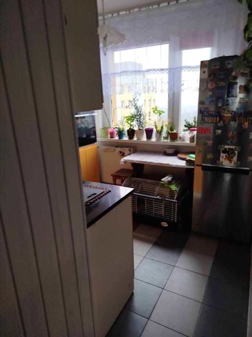 udział dłużnika w wysokości 1/4 w nieruchomości zapisanej w KW KA1Y/00056288/2 opisanej jako LOKAL STANOWIĄCY ODRĘBNĄ NIERUCHOMOŚĆ. Położenie 41-907 BYTOM, GODULSKA, 11 /30. – zdjęcie 10 z 19
