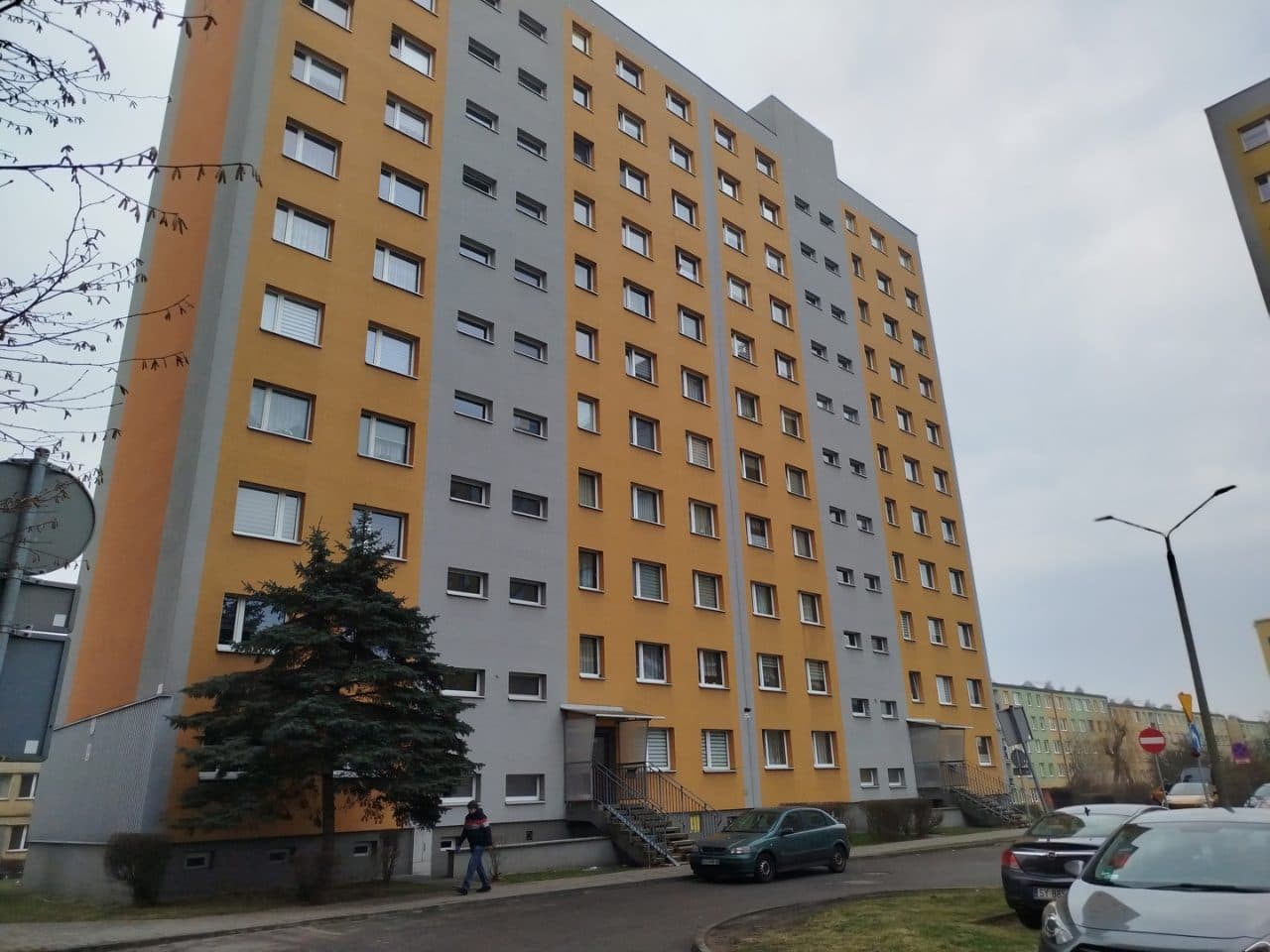 udział dłużnika w wysokości 1/4 w nieruchomości zapisanej w KW KA1Y/00056288/2 opisanej jako LOKAL STANOWIĄCY ODRĘBNĄ NIERUCHOMOŚĆ. Położenie 41-907 BYTOM, GODULSKA, 11 /30. – zdjęcie 19 z 19