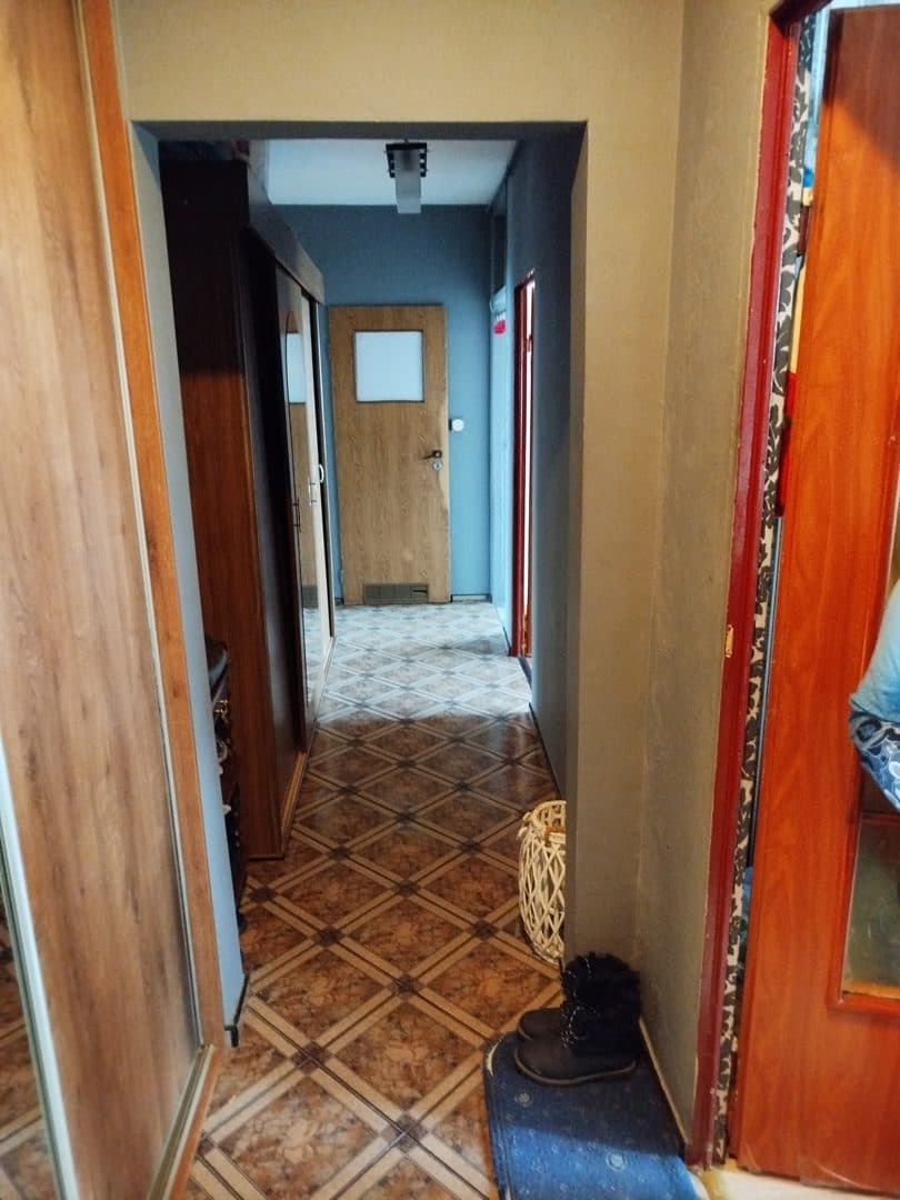 udział dłużnika w wysokości 1/4 w nieruchomości zapisanej w KW KA1Y/00056288/2 opisanej jako LOKAL STANOWIĄCY ODRĘBNĄ NIERUCHOMOŚĆ. Położenie 41-907 BYTOM, GODULSKA, 11 /30. – zdjęcie 4 z 19