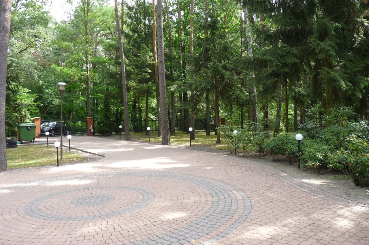 nieruchomość – zdjęcie 3 z 4