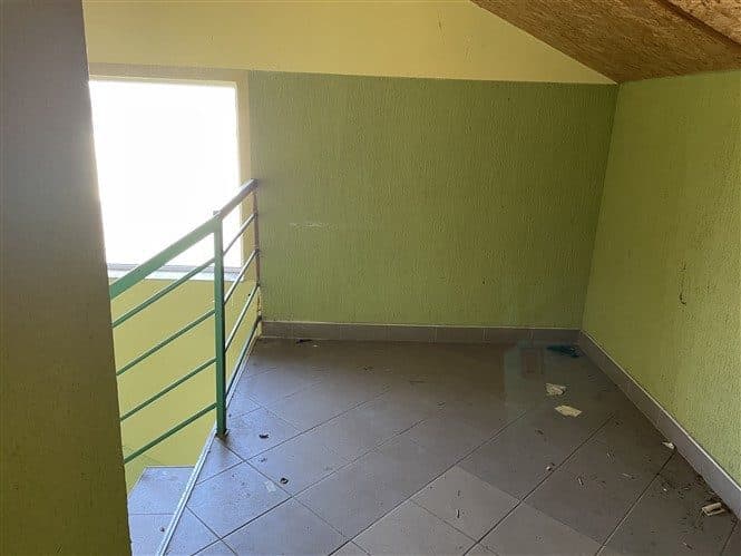 Rokitki Tczewskie - udział 1/2 w działce gruntu o powierzchni użytkowej 1139 m.kw. zabudowanej budynkiem mieszkalno-garażowym o powierzchni użytkowej 289,81 m.kw. i zadaszoną wiatą magazynową o powierzchni użytkowej 147,60 m.kw. – zdjęcie 13 z 18
