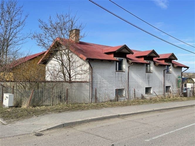 Rokitki Tczewskie - udział 1/2 w działce gruntu o powierzchni użytkowej 1139 m.kw. zabudowanej budynkiem mieszkalno-garażowym o powierzchni użytkowej 289,81 m.kw. i zadaszoną wiatą magazynową o powierzchni użytkowej 147,60 m.kw. – zdjęcie 3 z 18