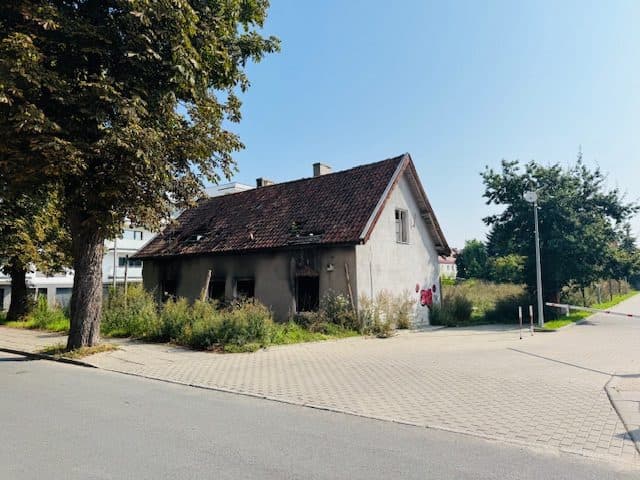 budynek mieszkalny jednorodzinny