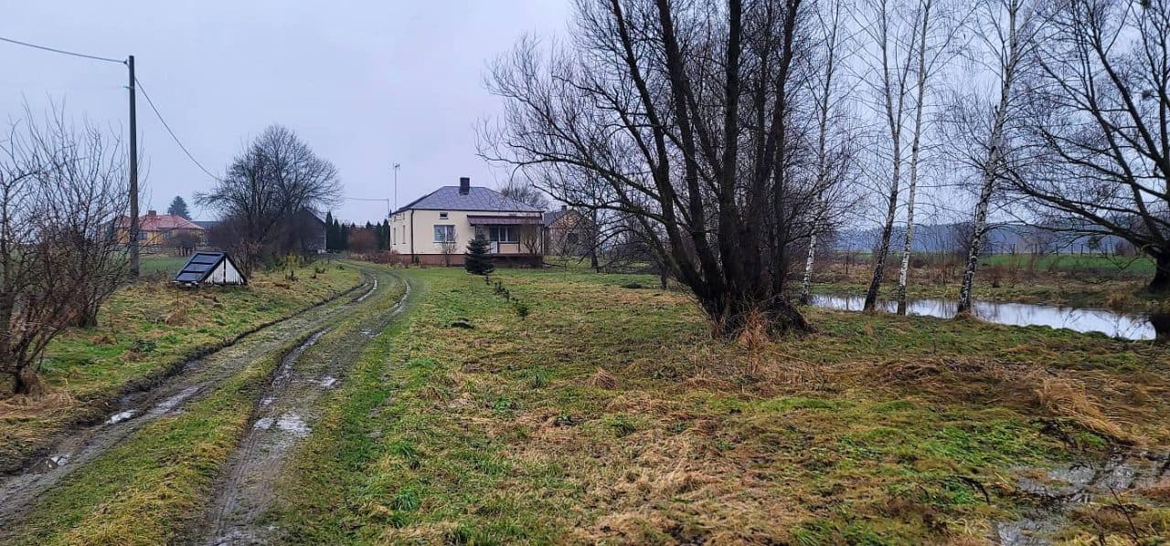 Prawo własności do nieruchomości gruntowej zabudowanej - 1,53 ha - Roztoka gm. Żmudź – zdjęcie 7 z 21
