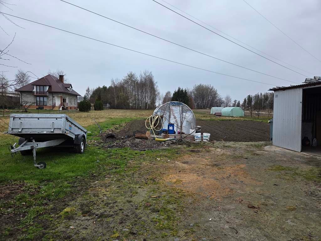 Dom parterowy w miejscowości Zarzecze – zdjęcie 18 z 28