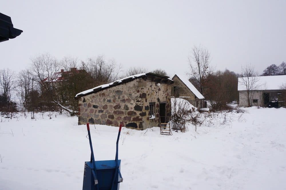 Grunty o łącznej pow. 11061 m2 zabudowane budynkiem mieszkalnym o pow. 101 m2 oraz 5 budydnkami gospodarczymi – zdjęcie 11 z 26
