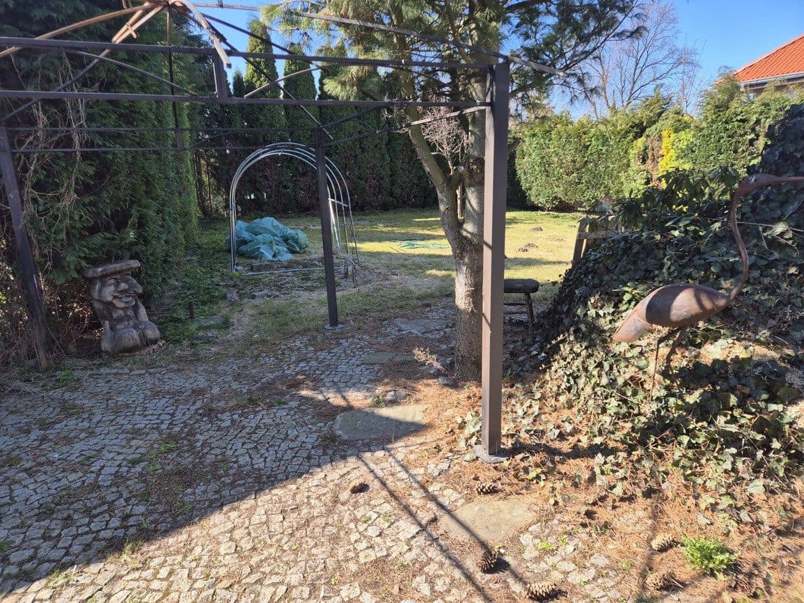 Dom z warsztatem i ogrodem w Lęborku – zdjęcie 59 z 113