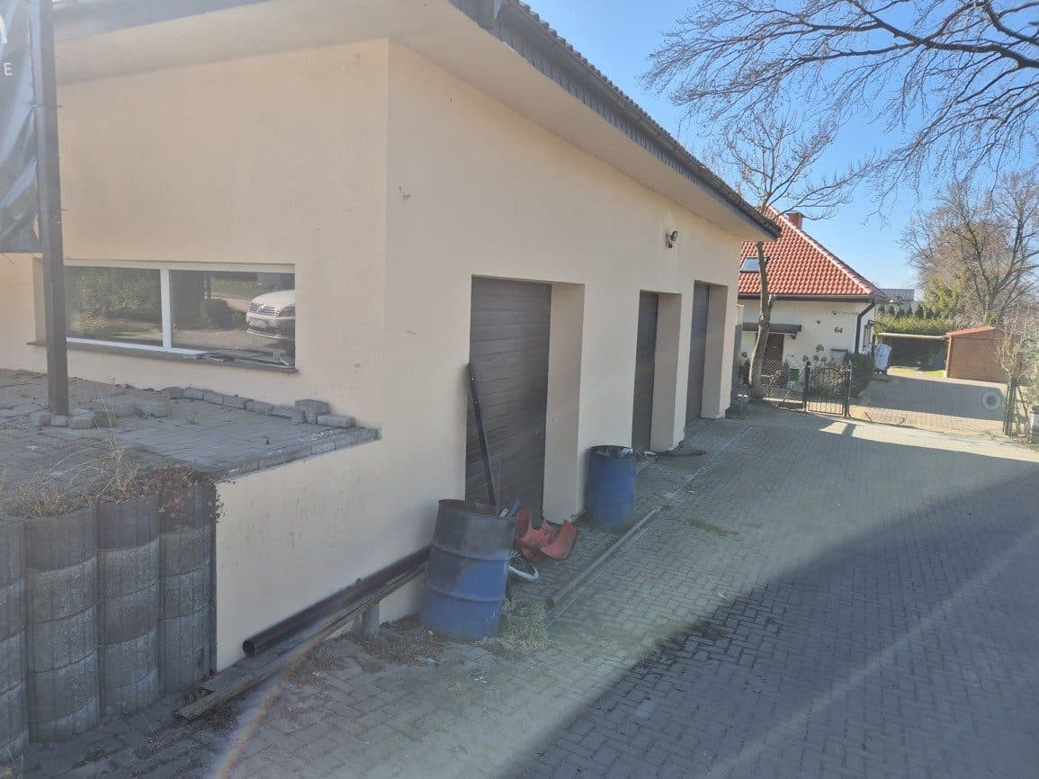 Dom z warsztatem i ogrodem w Lęborku – zdjęcie 92 z 113
