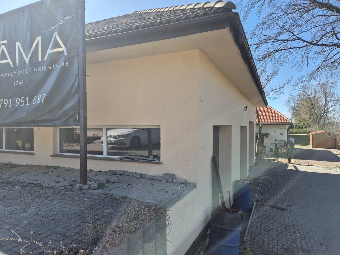 Dom z warsztatem i ogrodem w Lęborku – zdjęcie 95 z 113