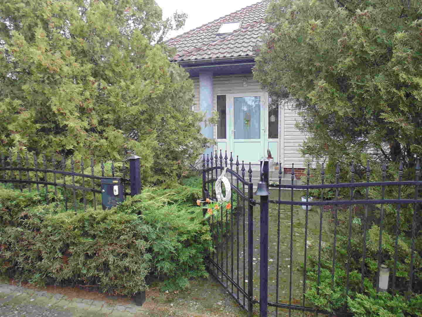 działka nr 47/5 o pow 0,0753 ha zabudowana budynkiem mieszkalnym o pow 170,60mkw – zdjęcie 2 z 9