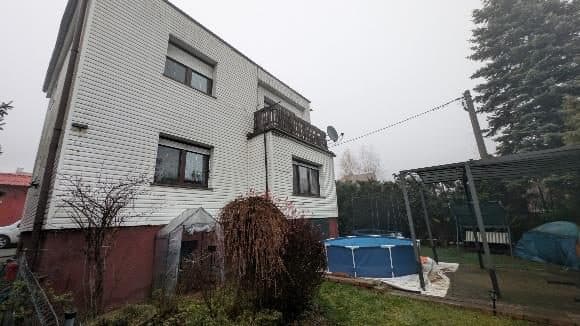 Grunt oddany w użytkowanie wieczyste i budynek stanowiący odrębną nieruchomość położony w Rudzie Śląskiej przy ul. Skowronków 19 (GL1S/00004425/1) – zdjęcie 4 z 23