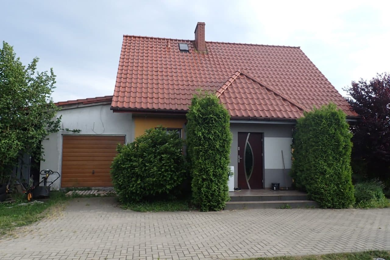 Udział 1/2 w wolnostojącym domu jednorodzinnym i działce 1156 m2 – zdjęcie 3 z 3