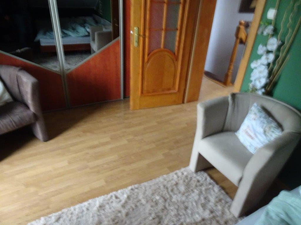 Nieruchomość gruntowa zabudowana budynkiem mieszkalnym jednorodzinnym w zabudowie wolnostojącej – zdjęcie 12 z 19