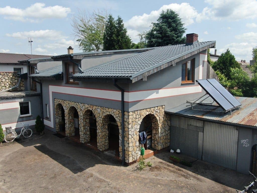 Dom jednorodzinny w Pyzdrach – zdjęcie 3 z 4