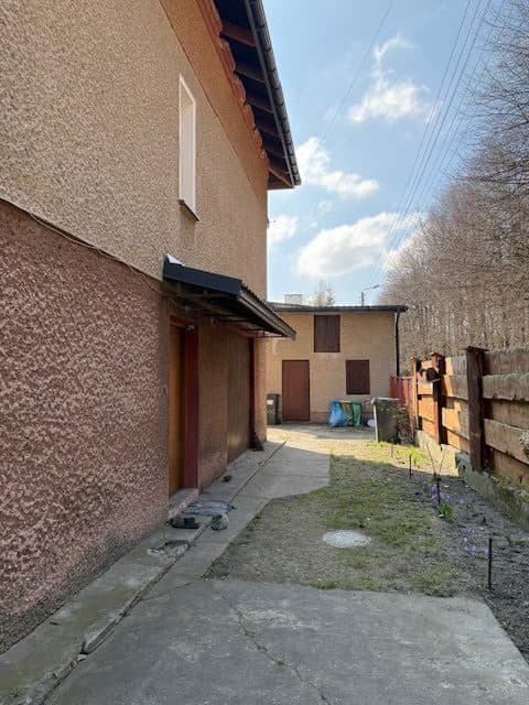 Udział 1/4 w nieruchomości gruntowej zabudowanej, położonej w Jaworznie przy ul. Bartniczej 32D, objęta księgą wieczystą KA1J/00010679/4 – zdjęcie 5 z 8