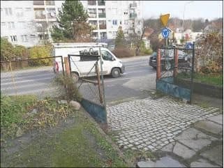 udział wielkości 1/2 w działce zabudowanej – zdjęcie 13 z 28
