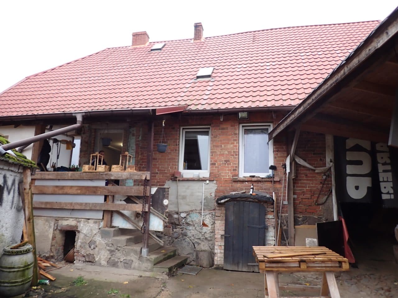 działka gruntu nr 85 o pow. 0,0493 Ha zabudowana domem – zdjęcie 4 z 9