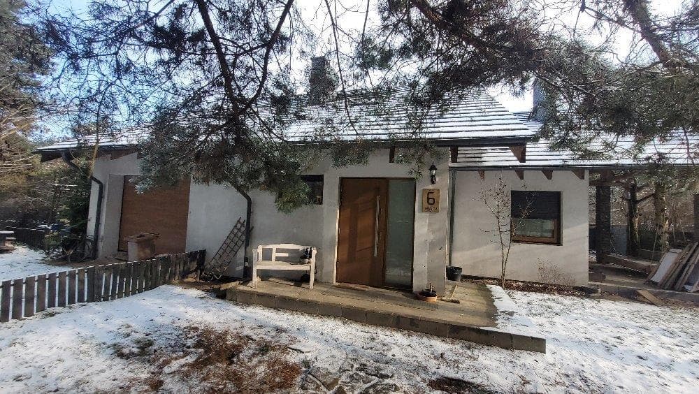 Dom jednorodzinny przy lesie, z garażem, na działce 570m2 – zdjęcie 2 z 12