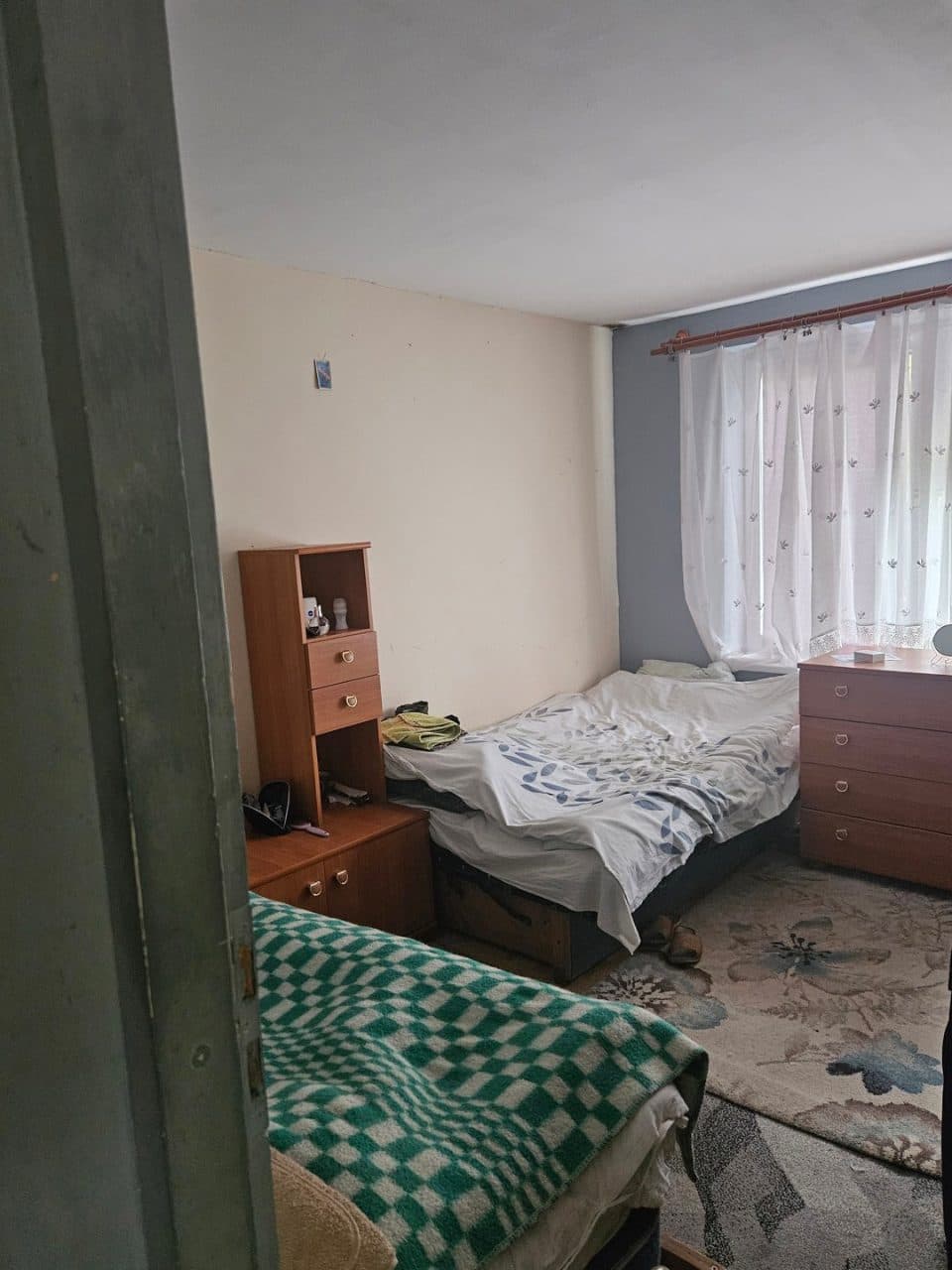 zabudowana nieruchomość położona w miejscowości: Domaniewice ul. Sosnowa nr 4, gmina Domaniewice, działka nr 1714 o pow. 0,0978 ha, zapisana w Księdze Wieczystej Wydziału Ksiąg Wieczystych Sądu Rejonowego Łowiczu pod nr LD1O/00017481/3 – zdjęcie 13 z 40