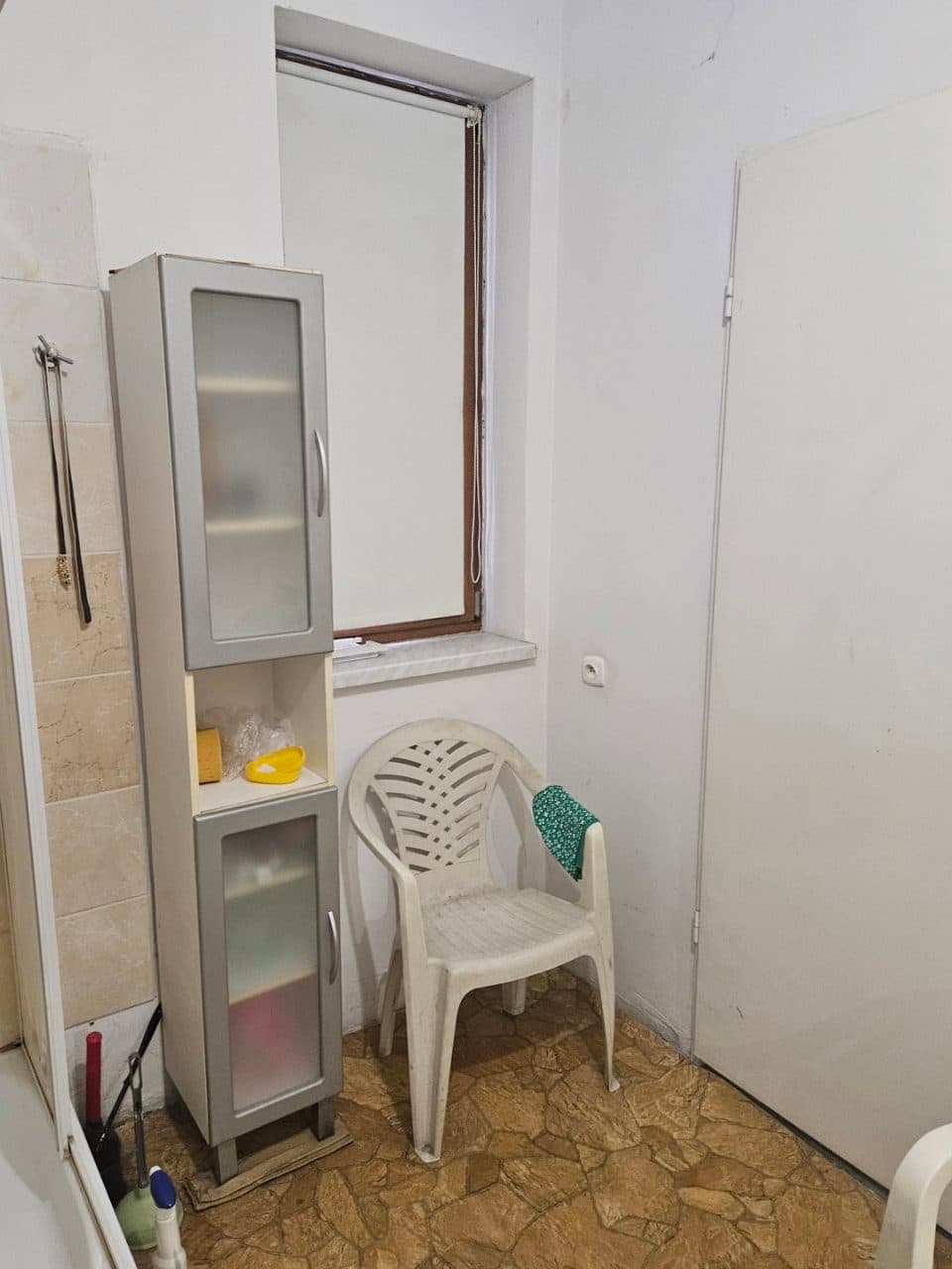 zabudowana nieruchomość położona w miejscowości: Domaniewice ul. Sosnowa nr 4, gmina Domaniewice, działka nr 1714 o pow. 0,0978 ha, zapisana w Księdze Wieczystej Wydziału Ksiąg Wieczystych Sądu Rejonowego Łowiczu pod nr LD1O/00017481/3 – zdjęcie 25 z 40