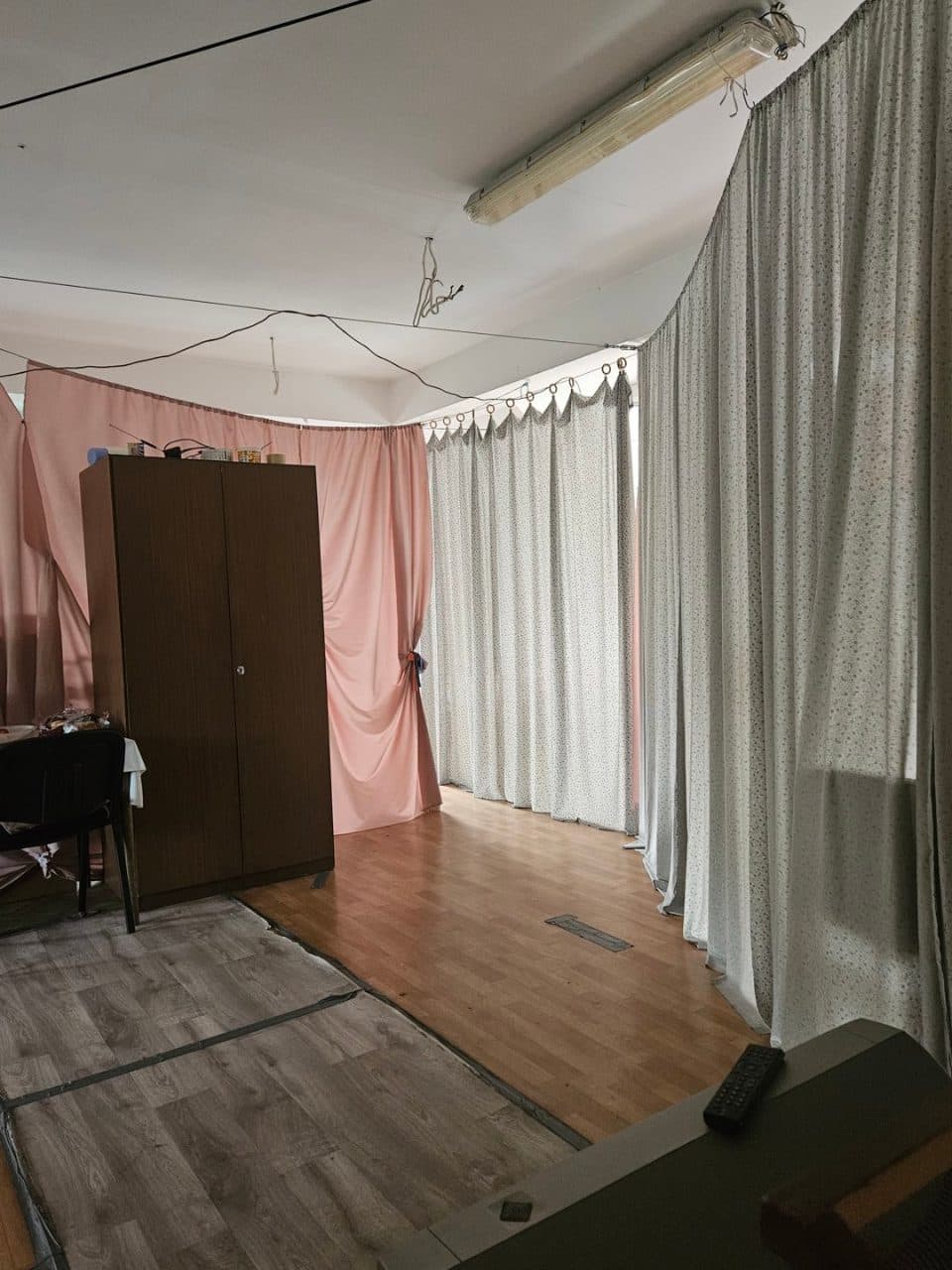 zabudowana nieruchomość położona w miejscowości: Domaniewice ul. Sosnowa nr 4, gmina Domaniewice, działka nr 1714 o pow. 0,0978 ha, zapisana w Księdze Wieczystej Wydziału Ksiąg Wieczystych Sądu Rejonowego Łowiczu pod nr LD1O/00017481/3 – zdjęcie 27 z 40