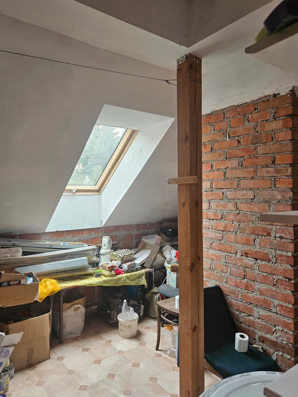 zabudowana nieruchomość położona w miejscowości: Domaniewice ul. Sosnowa nr 4, gmina Domaniewice, działka nr 1714 o pow. 0,0978 ha, zapisana w Księdze Wieczystej Wydziału Ksiąg Wieczystych Sądu Rejonowego Łowiczu pod nr LD1O/00017481/3 – zdjęcie 37 z 40