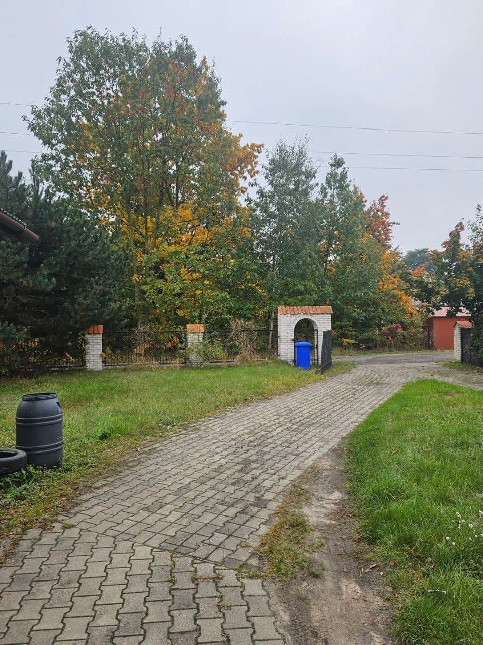 zabudowana nieruchomość położona w miejscowości: Domaniewice ul. Sosnowa nr 4, gmina Domaniewice, działka nr 1714 o pow. 0,0978 ha, zapisana w Księdze Wieczystej Wydziału Ksiąg Wieczystych Sądu Rejonowego Łowiczu pod nr LD1O/00017481/3 – zdjęcie 39 z 40