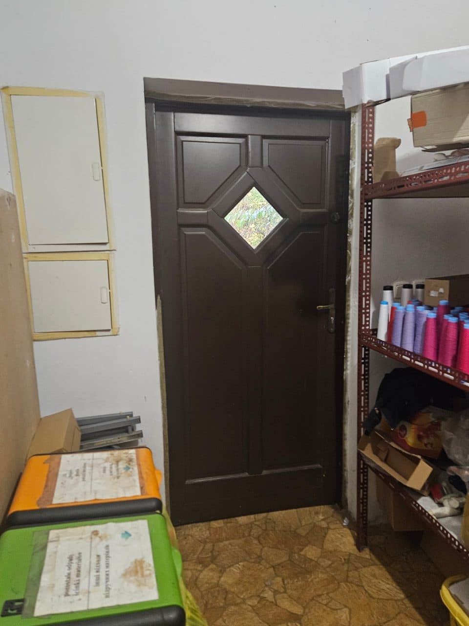 zabudowana nieruchomość położona w miejscowości: Domaniewice ul. Sosnowa nr 4, gmina Domaniewice, działka nr 1714 o pow. 0,0978 ha, zapisana w Księdze Wieczystej Wydziału Ksiąg Wieczystych Sądu Rejonowego Łowiczu pod nr LD1O/00017481/3 – zdjęcie 7 z 40