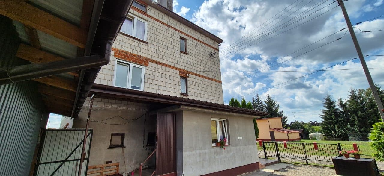 Udział w 1/2 niewydzielonej części nieruchomości zabudowanej - Medyka 364 – zdjęcie 3 z 24