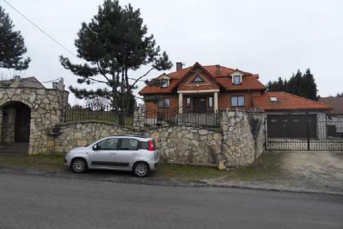 Nieruchomość gruntowa zabudowana – zdjęcie 2 z 4