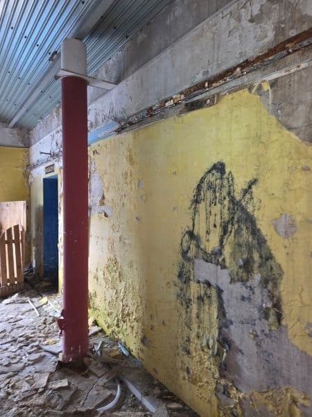Dwa lokale mieszkalne wraz z udziałem we wspólnej nieruchomości gruntowej położonej w Rybniku przy ul. Gliwickiej 210-212 – zdjęcie 31 z 34