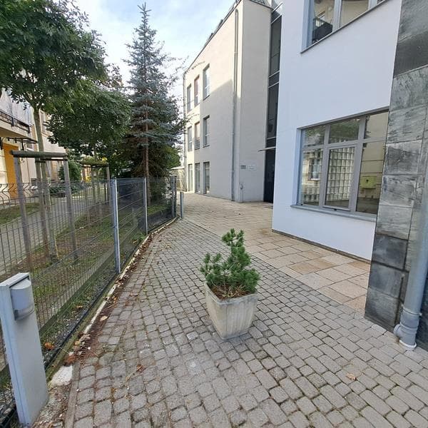 Nieruchomość gruntowa zabudowana - udział w 1/10 części – zdjęcie 4 z 12