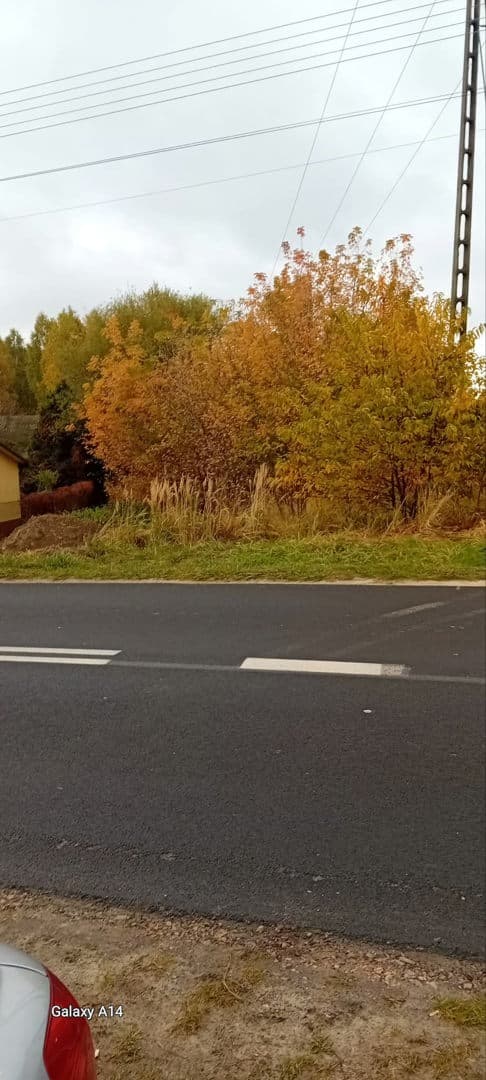 działka niezabudowana