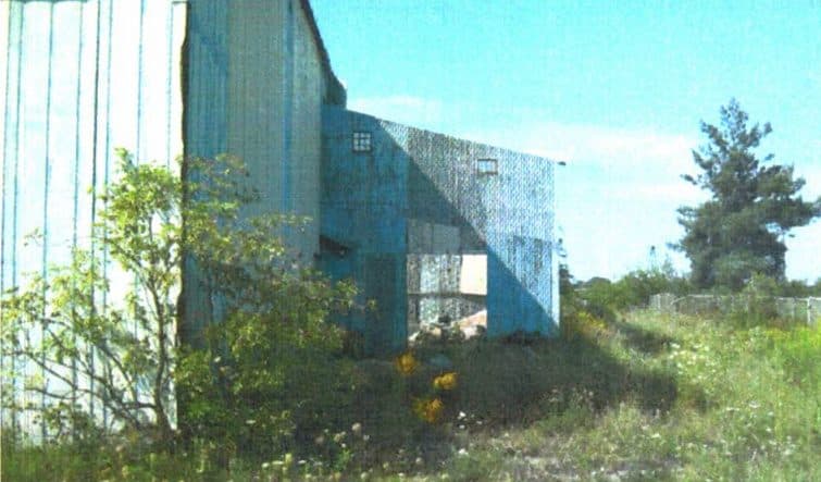 Nieruchomość zabudowana budynkami o dawnej funkcji browaru - 16 789m2 – zdjęcie 3 z 24