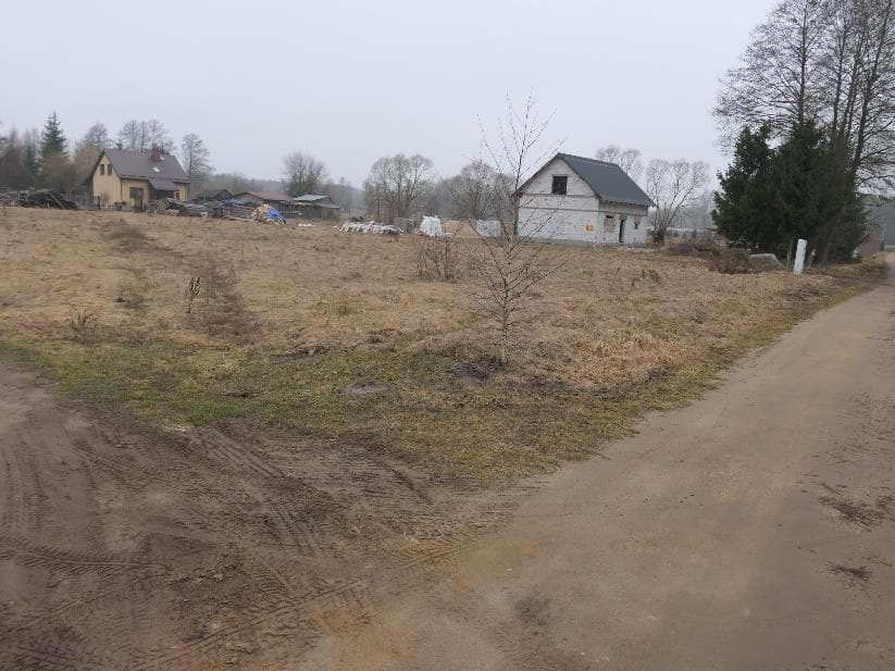 Niezabudowana nieruchomość gruntowa – zdjęcie 2 z 4