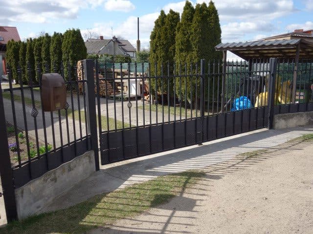 Nieruchomość gruntowa zabudowana budynkiem mieszkalnym - KW PL1L/00013779/6 – zdjęcie 10 z 42