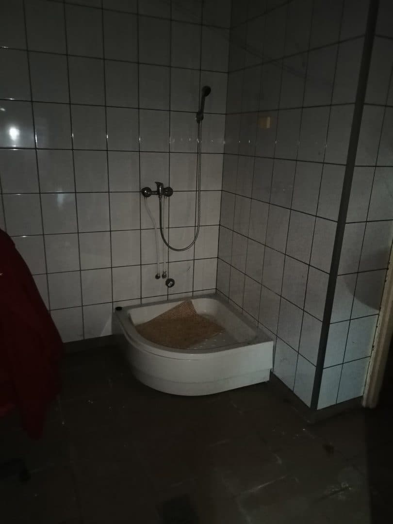 nieruchomość gruntowa zabudowana obiektami rekreacyjno-wypoczynkowymi – zdjęcie 13 z 80