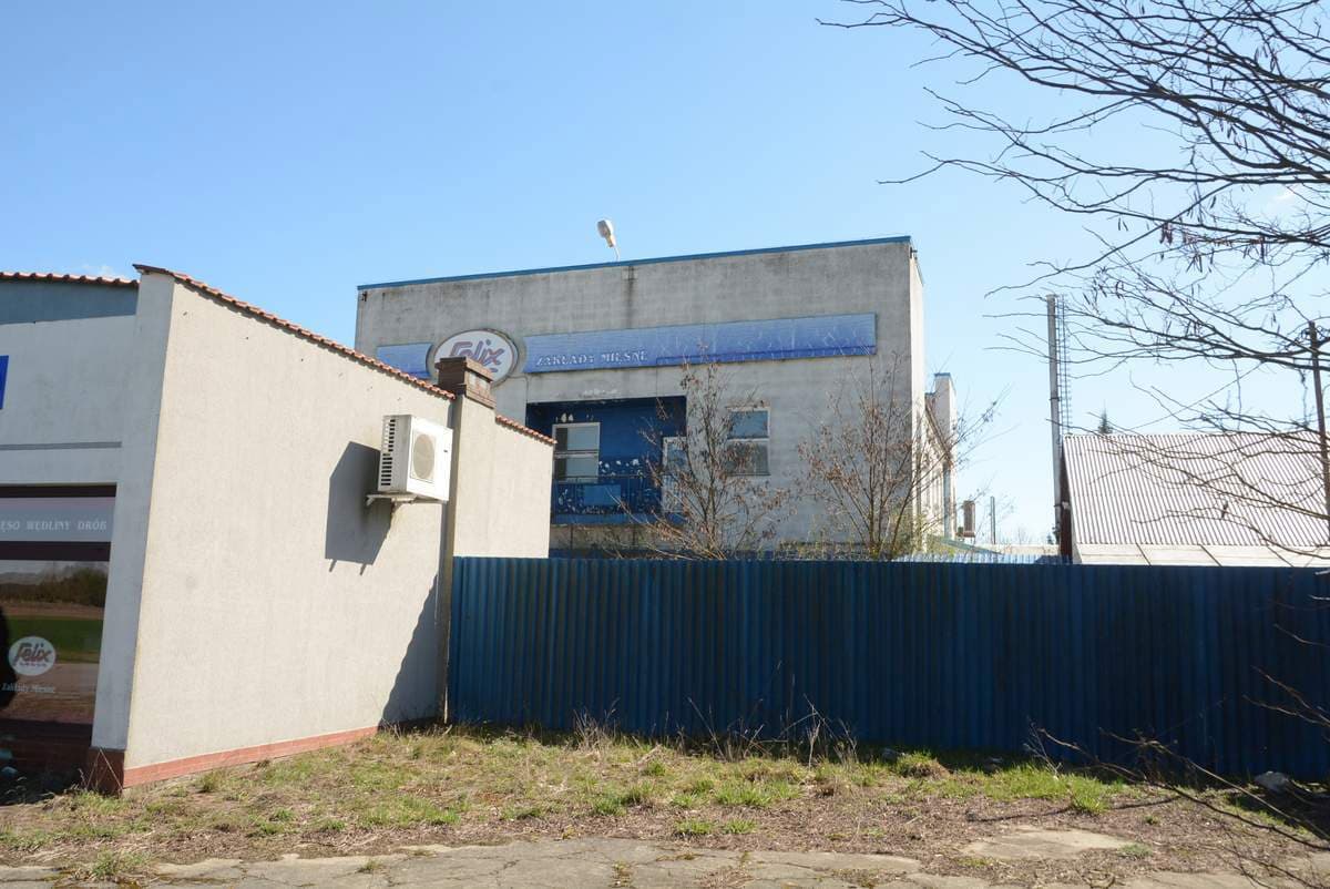 Nieruchomość gruntowa - numer ewidencyjny działki: 845/8 o powierzchni 0,8876 ha (zabudowana budynkami niemieszkalnymi lub handlowo - usługowymi) – zdjęcie 132 z 135