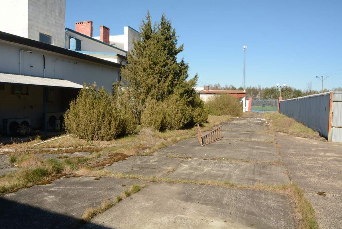 Nieruchomość gruntowa - numer ewidencyjny działki: 845/8 o powierzchni 0,8876 ha (zabudowana budynkami niemieszkalnymi lub handlowo - usługowymi) – zdjęcie 30 z 135
