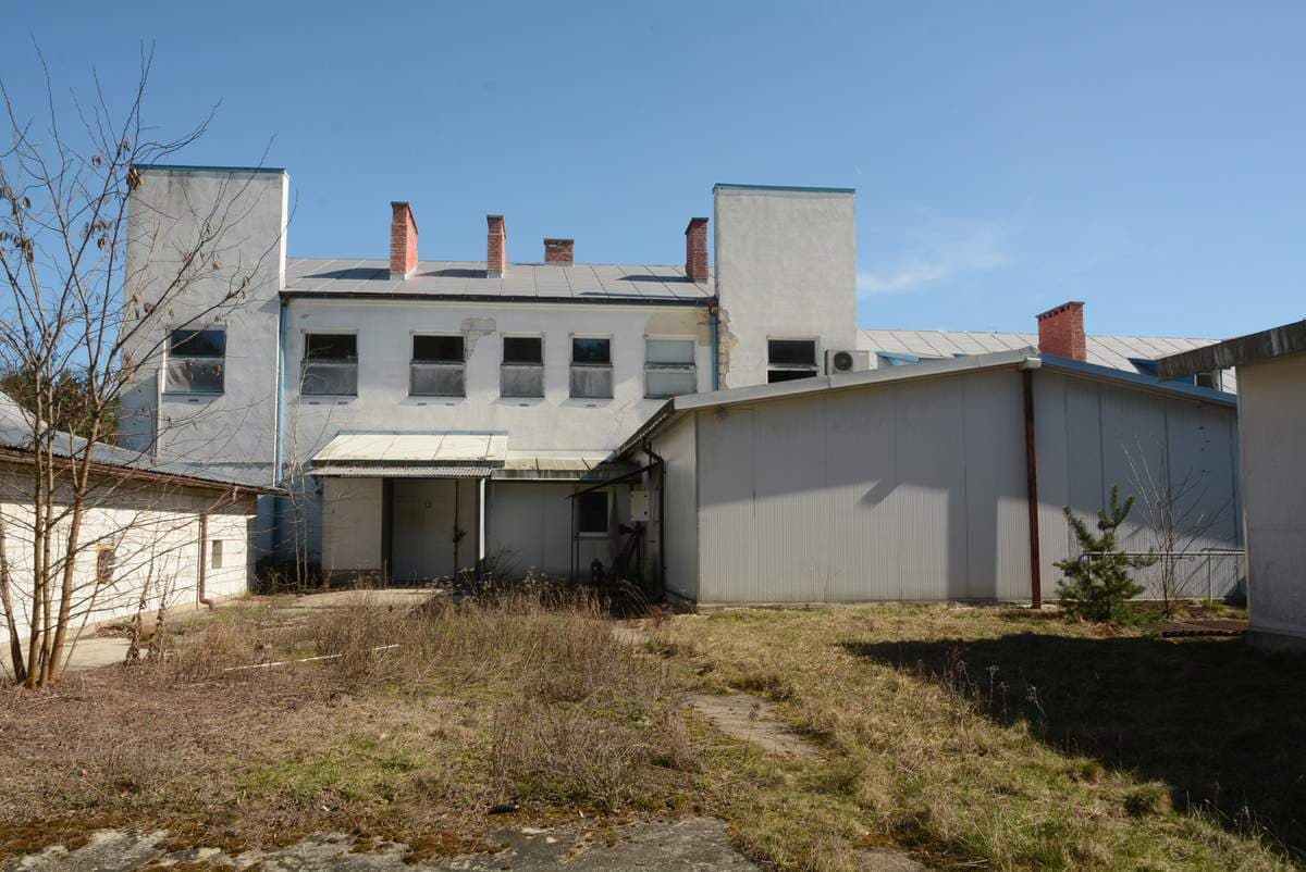 Nieruchomość gruntowa - numer ewidencyjny działki: 845/8 o powierzchni 0,8876 ha (zabudowana budynkami niemieszkalnymi lub handlowo - usługowymi) – zdjęcie 72 z 135