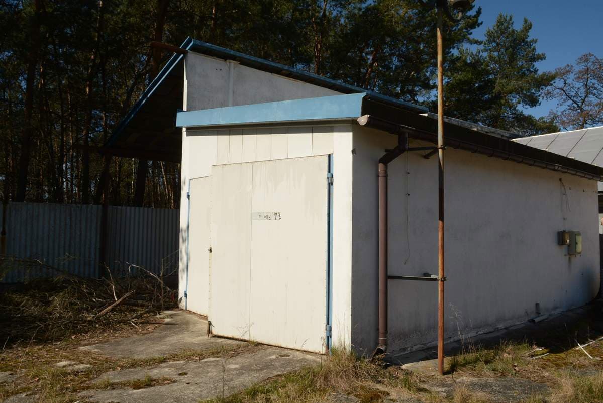 Nieruchomość gruntowa - numer ewidencyjny działki: 845/8 o powierzchni 0,8876 ha (zabudowana budynkami niemieszkalnymi lub handlowo - usługowymi) – zdjęcie 73 z 135