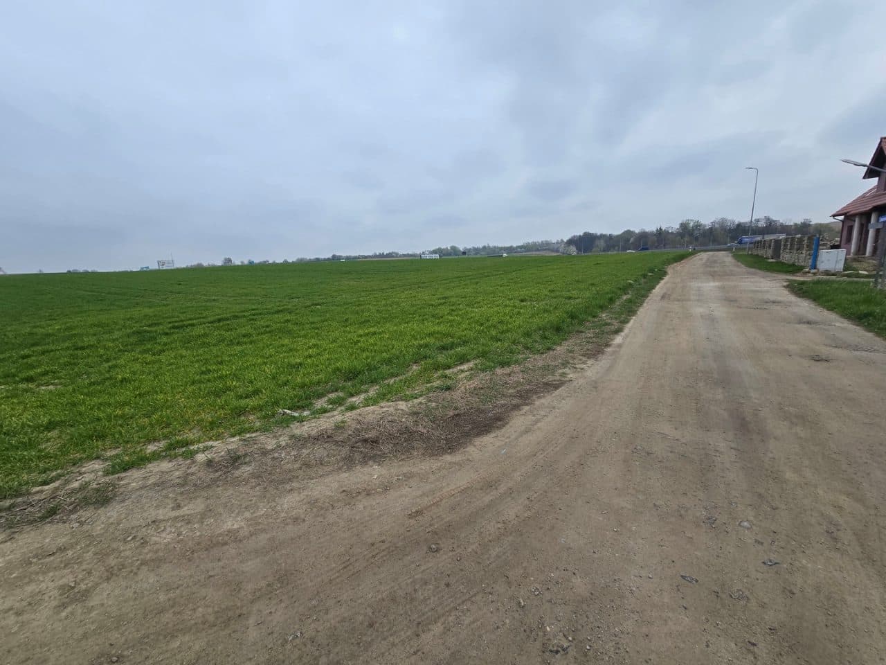 NIERUCHOMOŚĆ GRUNTOWA – zdjęcie 2 z 2