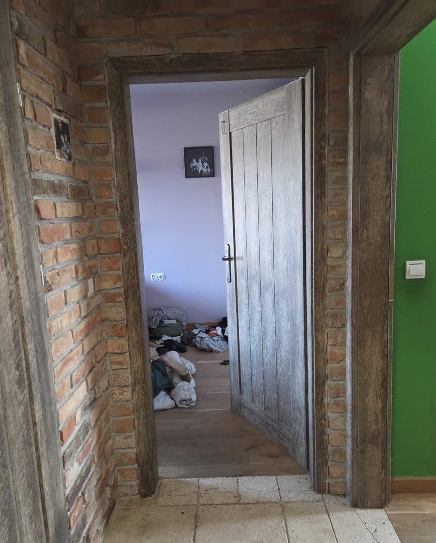 Prawo własności udziału 1/2 w nieruchomości zabudowanej położonej: 62-052 Chomęcie, ul. Jesionowa 5 o nr kw PO2P/00260731/4 – zdjęcie 22 z 60