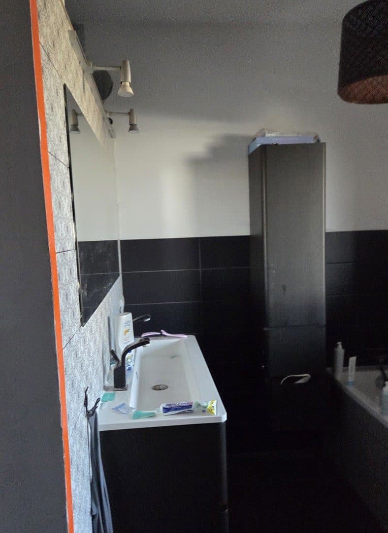 Prawo własności udziału 1/2 w nieruchomości zabudowanej położonej: 62-052 Chomęcie, ul. Jesionowa 5 o nr kw PO2P/00260731/4 – zdjęcie 24 z 60